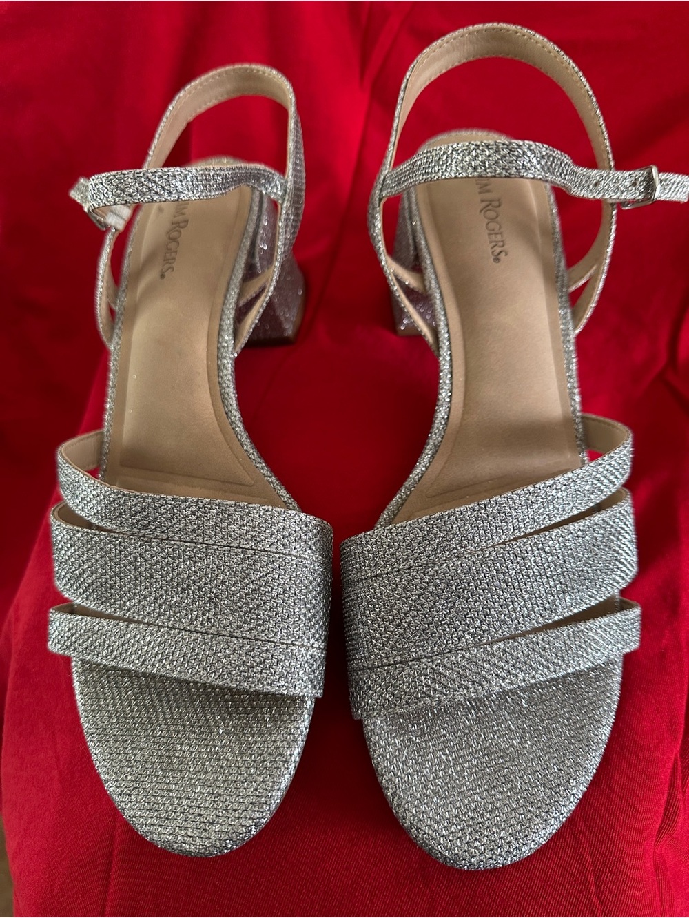 Kim Rogers, Amelie Sandals Silver Glitter Strappy Block Heel - Women's size 8